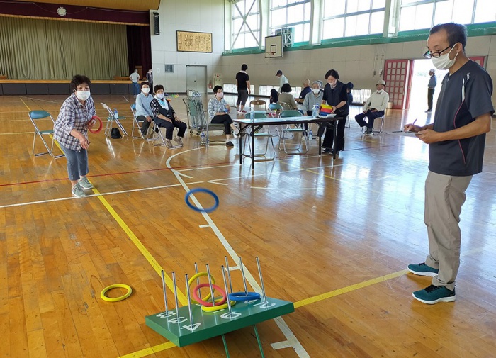 写真：シルバー健康レクリエーション大会：競技の様子