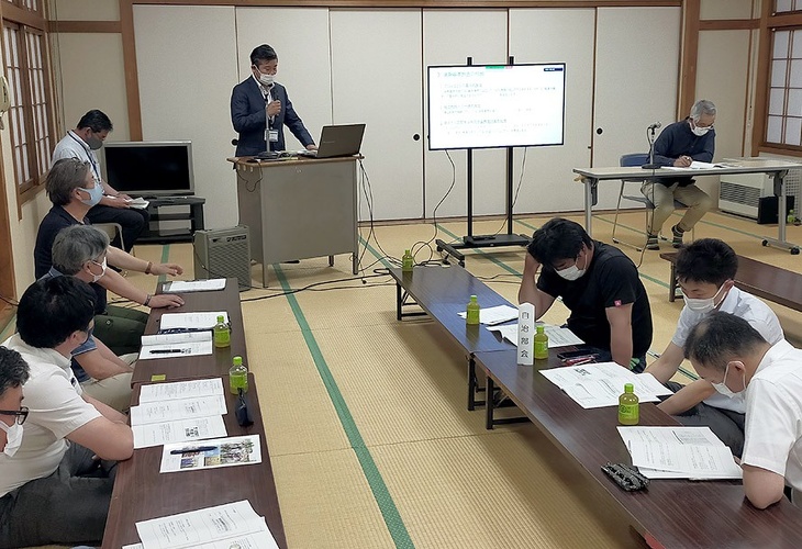 写真：吉島地区第4次地区計画策定委員会全体会の様子
