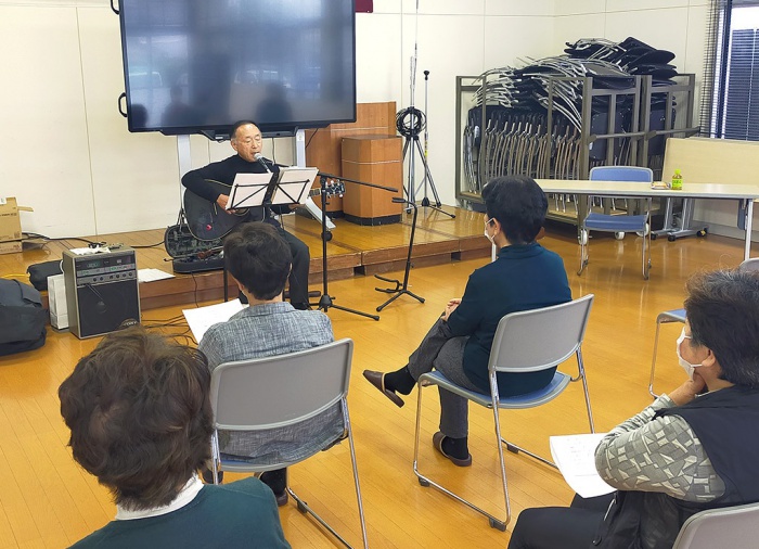 写真：吉島ボランティア会いきいきサロンの様子