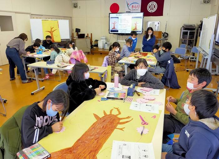 写真：児童クラブきらり次世代の支えあい担い手育成研修会の様子