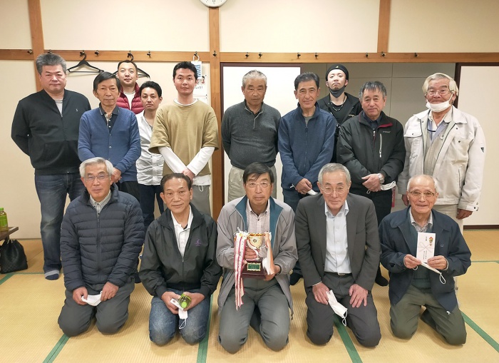 写真：吉島地区世代間交流麻雀大会“秋の陣”の様子