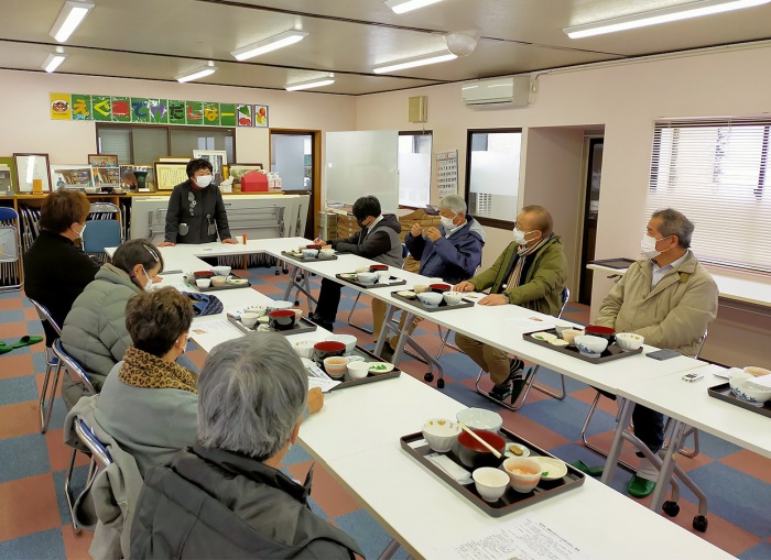 写真：各団体視察研修会の様子