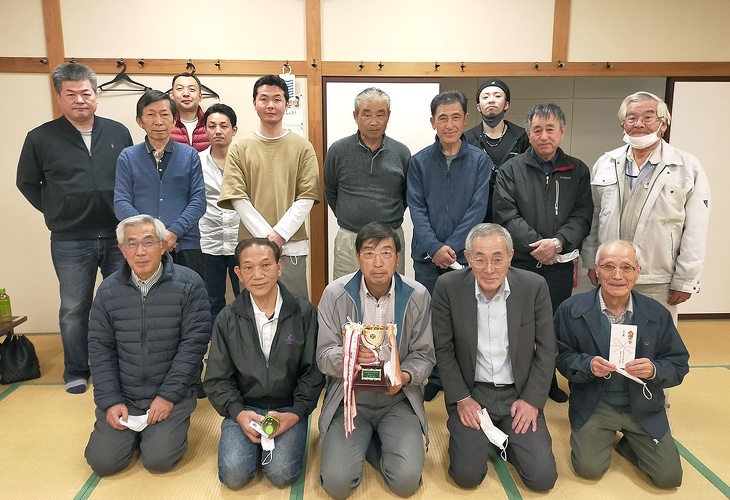 写真：吉島地区世代間交流麻雀大会“秋の陣”の様子