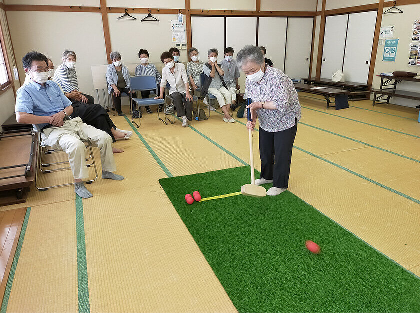 写真：「お～い元気かい」（東方）サロンの様子