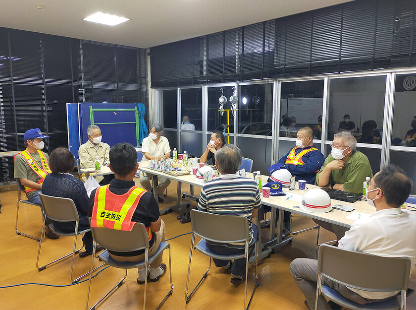 写真：吉島地区災害対策本部（自主防災）設置の様子