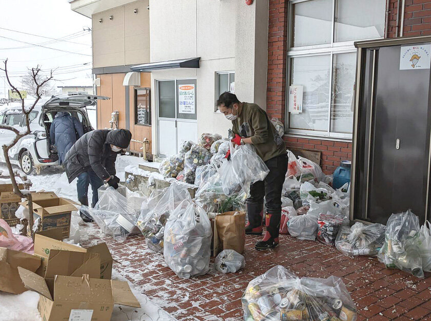写真：吉島地区衛生組織連合会 第2回資源ごみ回収の様子