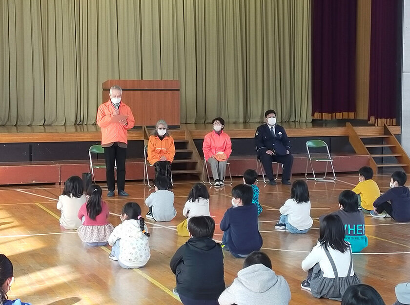 写真：よしじまっ子見守り隊感謝の会の様子