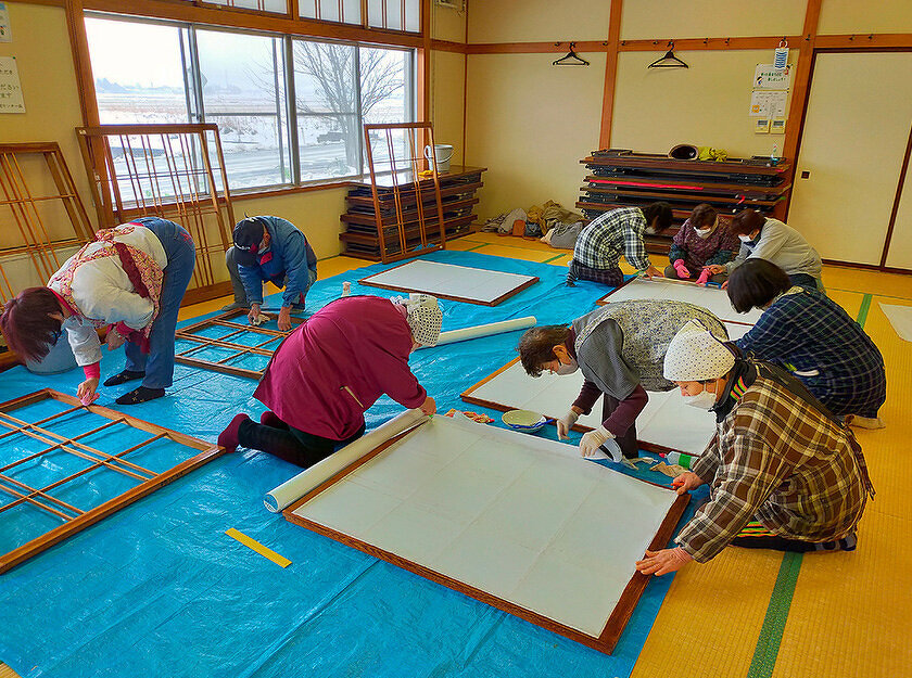 写真：吉島ボランティア会、清掃ボランティアの様子