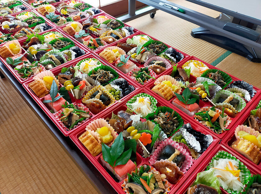 写真：吉島産の食材をふんだんに使った「まごころ弁当」