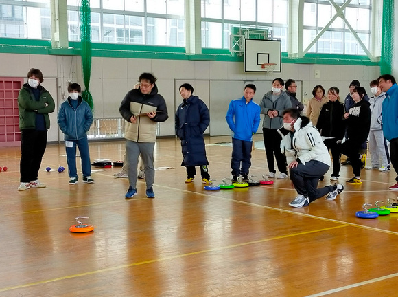 写真：吉島地区冬のスポーツの祭典 冬季スポーツレクリエーション大会の様子