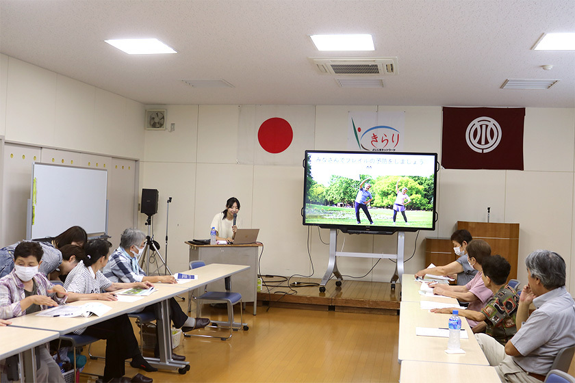 写真：慶応義塾大学看護医療学部「ちょこ健」による介護予防 「熱中症・フレイル予防」講座
