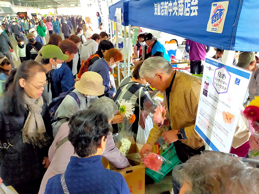 写真：気仙沼市産業まつり出店の様子