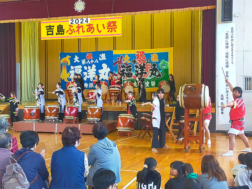 写真：和太鼓「風きらり」活動の様子