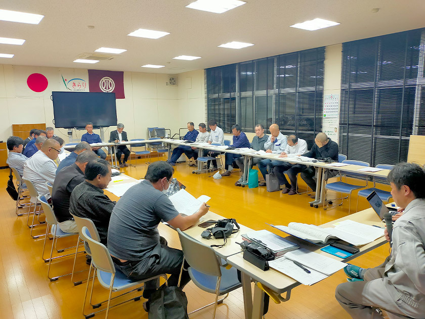 写真:吉島地区要望請願等申請委員会のようす