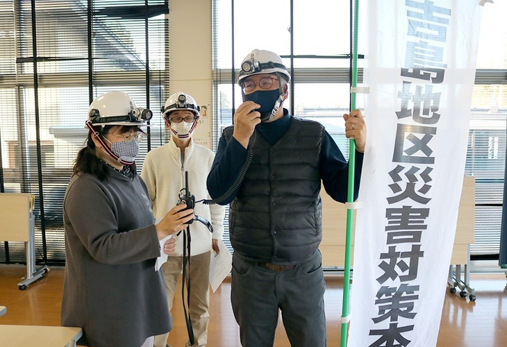 写真:地区交流センター・児童クラブきらり合同避難訓練の様子